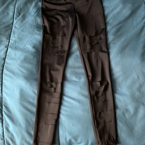 COPY - SLASHED FRONT LEGGINGS - Picture 5 of 5